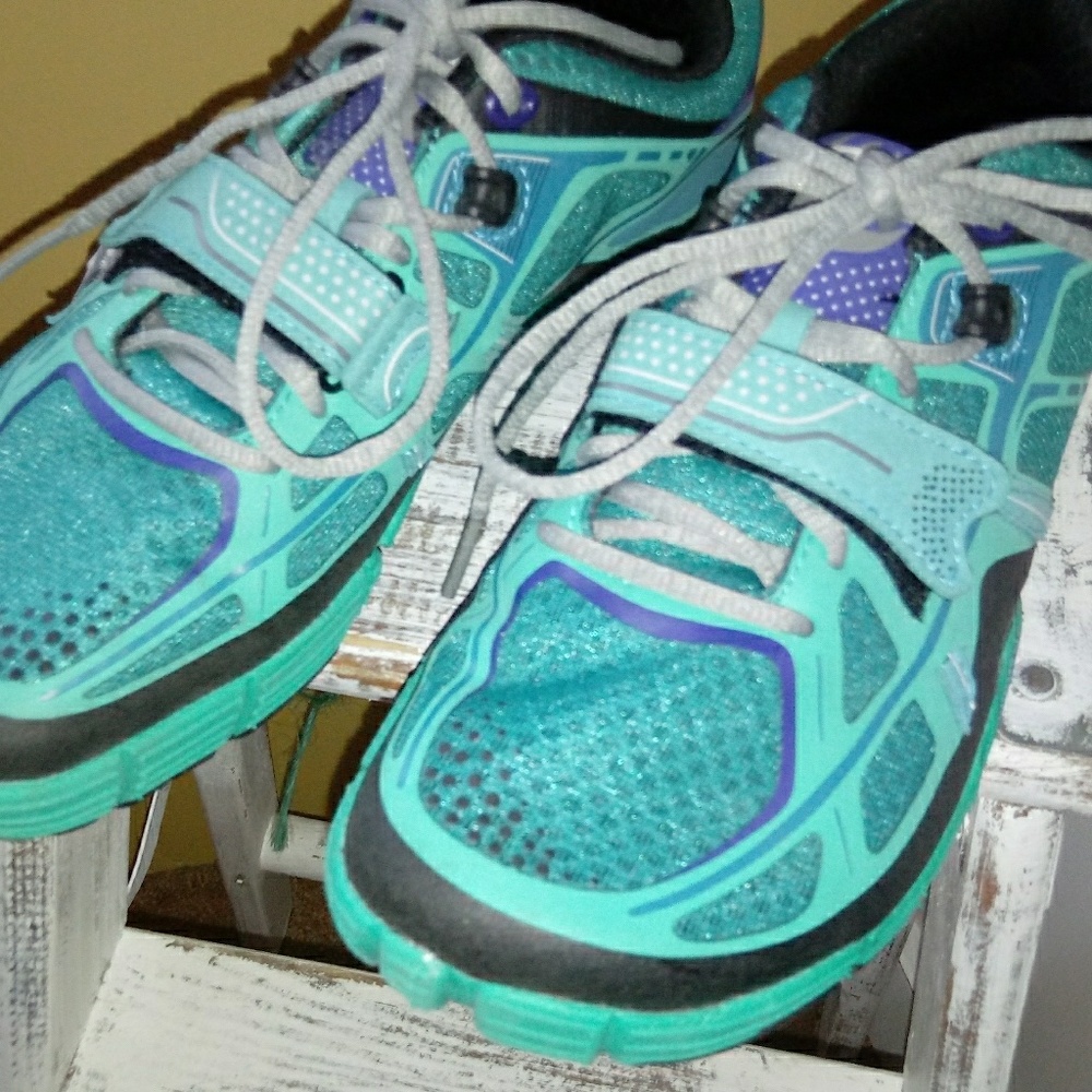 Women's Topo Athletic Shoes